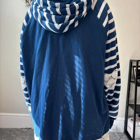 Disney Hoodie Navy Blue Stripe Embroidered Hem Minnie Mickey love - XXLarge - Picture 7 of 8